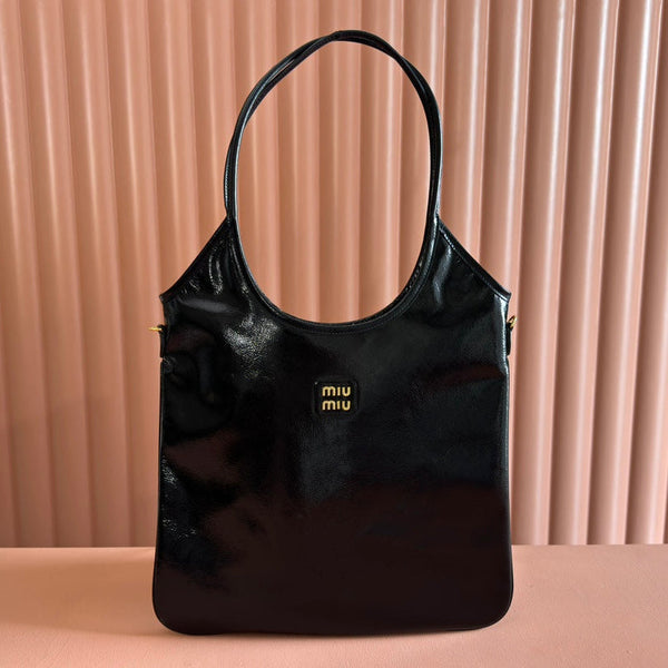 IVY 40 TOTE IN BLACK PATENT CALFSKIN